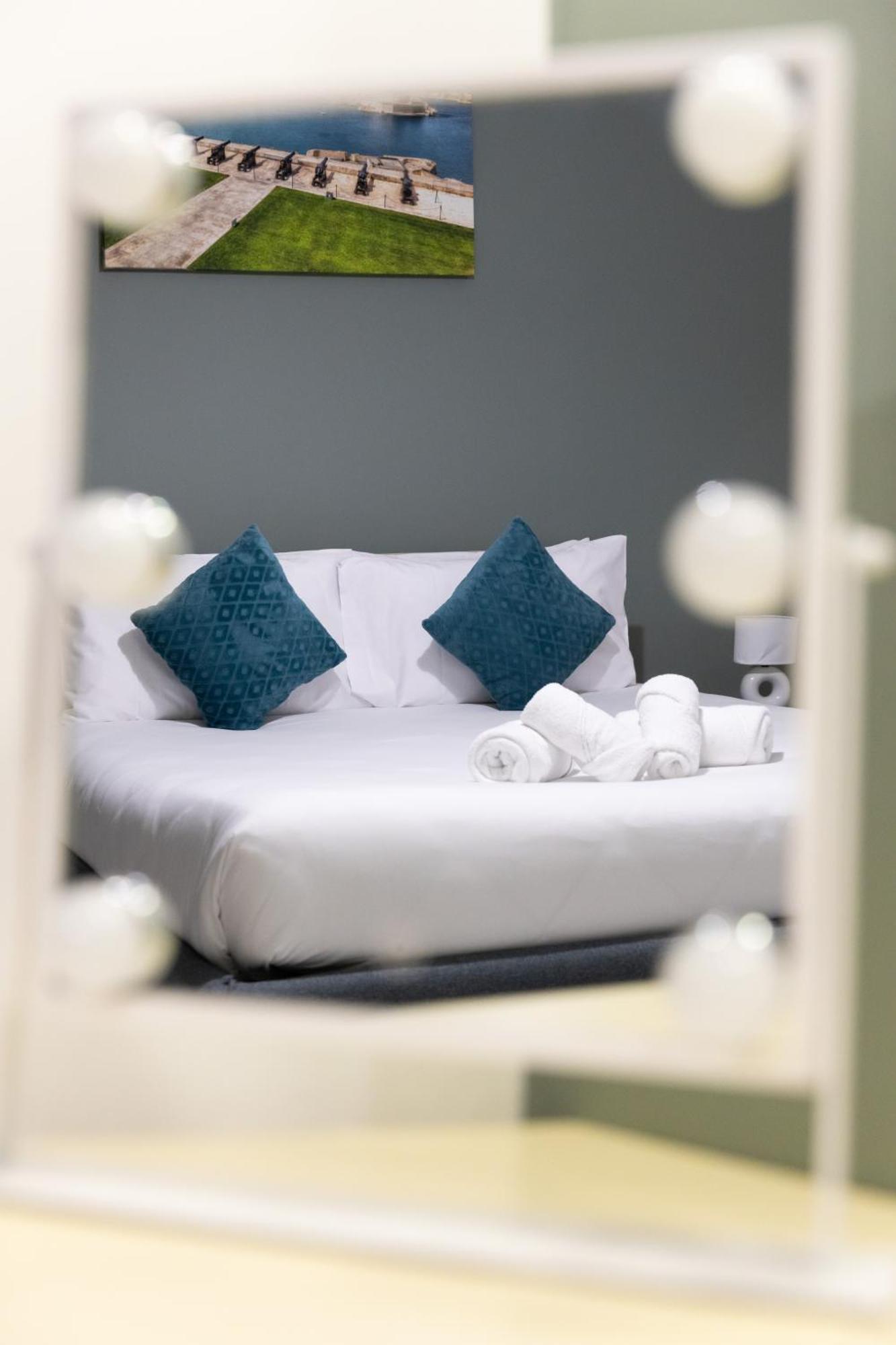 Modern Central 2Br Flat In Valletta By Arcobnb エクステリア 写真
